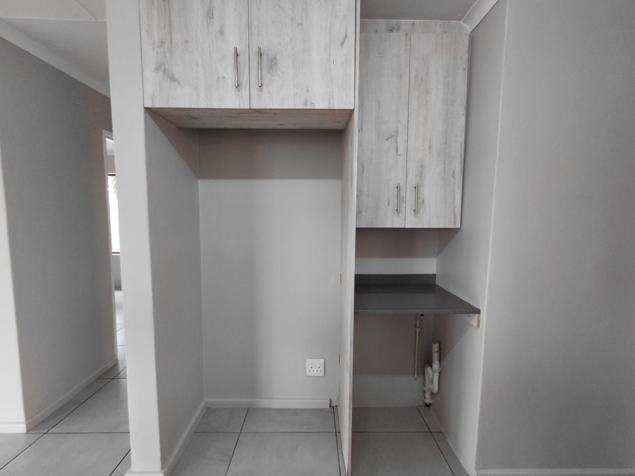 2 Bedroom Property for Sale in Wavecrest Eastern Cape